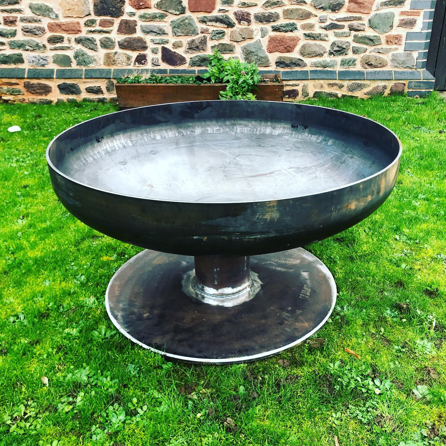 900mm Wide Goblet Style Fire Pit, Heavy Fire Pit